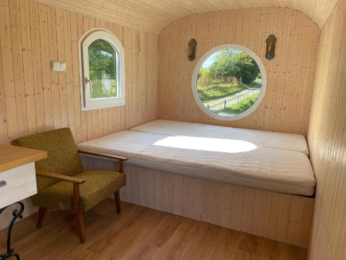 Glamping - Stylova Maringotka V Srdci Ladova Kraje, Pobliz Hlavniho Mesta Prahy Stribrna Skalice Екстер'єр фото