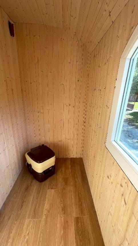 Glamping - Stylova Maringotka V Srdci Ladova Kraje, Pobliz Hlavniho Mesta Prahy Stribrna Skalice Екстер'єр фото
